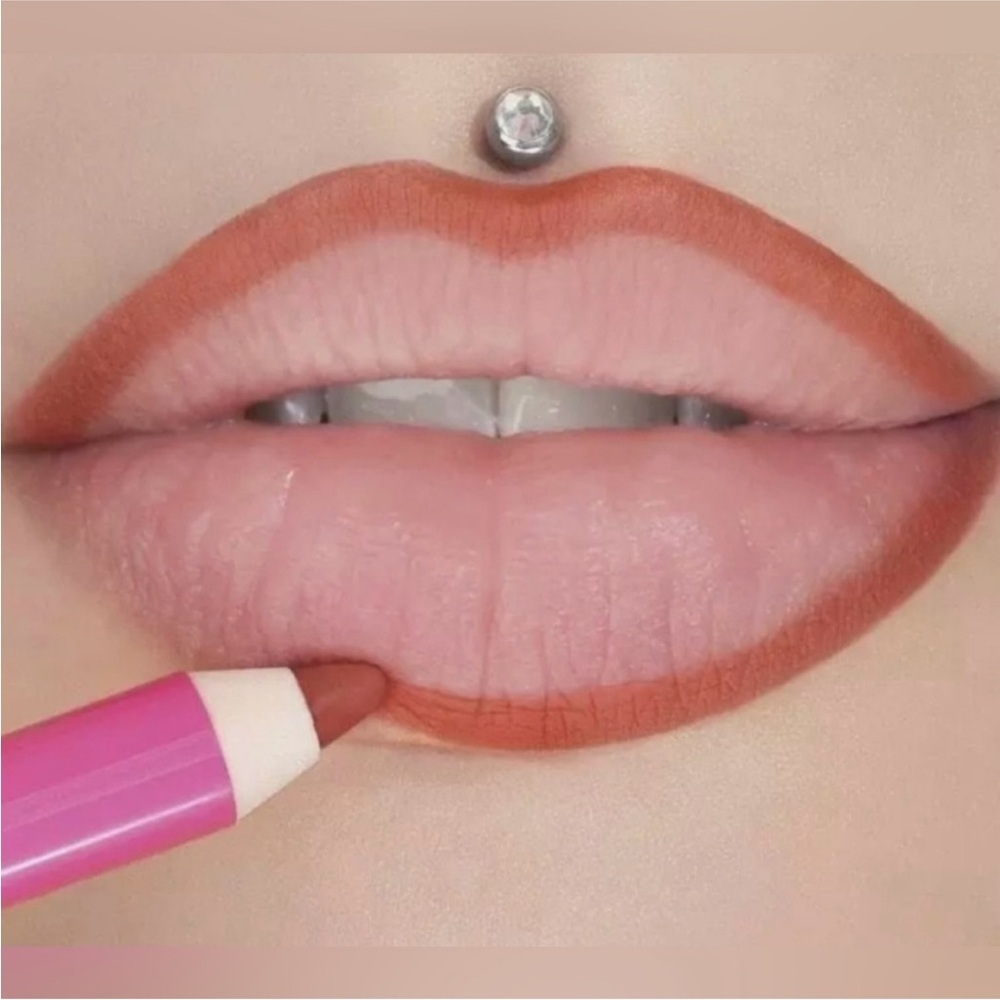 New JEFFREE STAR Allegedly Lip Liner